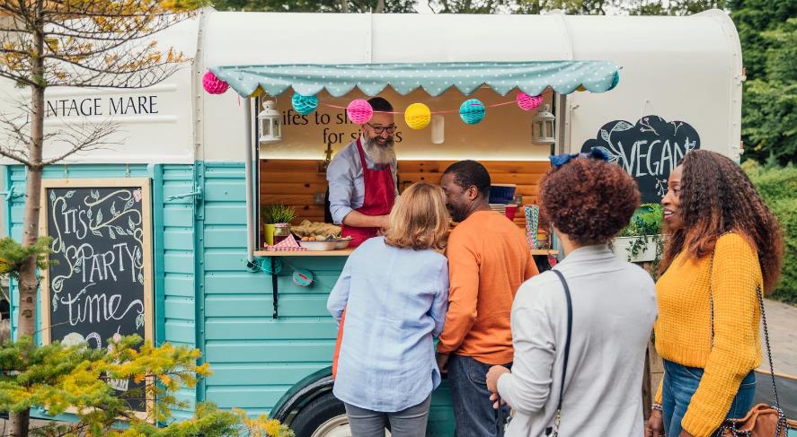 What Technological Trends Affect The Food Truck Industry